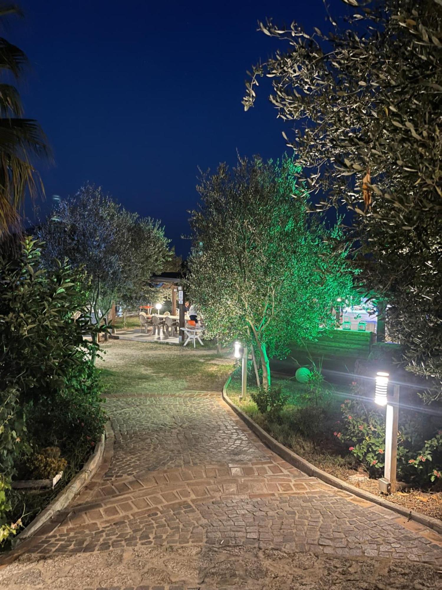 Pousada Michelino Parghelia Esterno foto